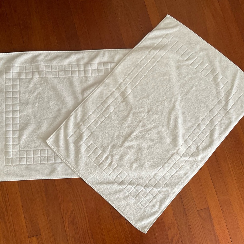 Chelsea Collection 100% Cotton Towel Bath Mat Set of 2 White